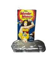Wilton Wonder Woman Cake Pan Set Vintage 1978 DC Comics w/ Face & Box - €51,53 EUR Wilton Wonder Woman Cake Pan Set Vintage 1978 DC Comics w/ Face & Box - €51,53 EUR