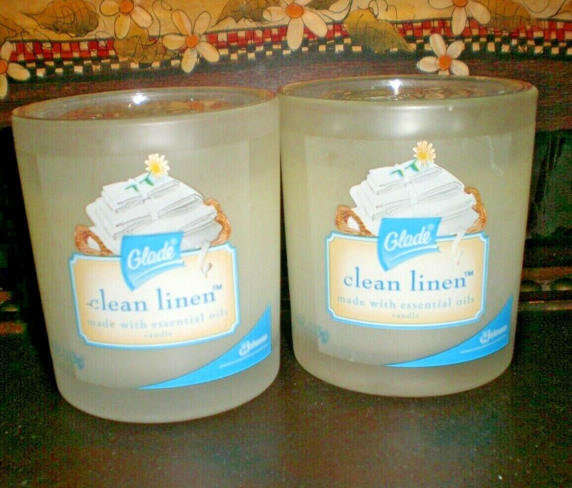 Primary image for (2) Glade CLEAN LINEN GLASS JAR CANDLES 4 Oz. Each Candle From Year 2005