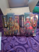 Lot Of 2 Monster High Dolls Lagoona &amp; LED D&#39;Nile. new in box - £39.64 GBP