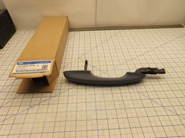 Ford LJ6Z-7822404-EKPTM Exterior Door Handle Passenger RH in Primer You ... - $49.98