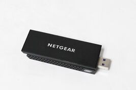 Netgear Nighthawk A8000 AXE3000 Wi-Fi 6E USB 3.0 Adapter image 2