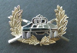 US ARMY CAVALRY ARMORED DIVISION QUALIFICATION BADGE LAPEL PIN BADGE 1.7... - £5.22 GBP