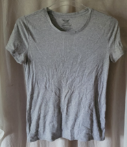 Women&#39;s Faded Glory XL T-Shirt Solid Grey Short Sleeve Casual Walking Hi... - $187.62 MXN