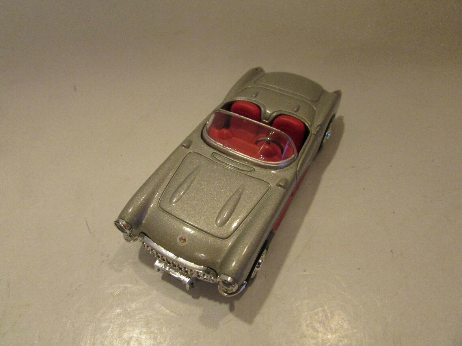 NEW RAY DIECAST CAR 1957 CORVETTE CONVERTIBLE SILVER 1/43RD SCALE M24 - $5.53