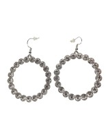 Silver Tone Round Hoop Earrings With Textured Crystal Like Accents - €13,73 EUR