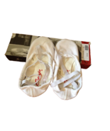Capezio 2039 Pro Canvas Ballet Slippers, White, Size 4.5m, New - $8.54