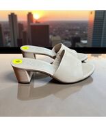 Calvin Klein Noelly Womens Size 9 Nude Leather Slide Sandals Mules Block... - $600.89 MXN