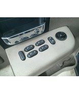 Driver Front Door Switch Driver&#39;s Window Fits 03-08 CROWN VICTORIA 10482... - $905.98 MXN