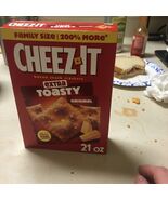 Cheez-It Extra Toasty Baked Snack Crackers, Family Size - 21oz Box - $14.61 CAD
