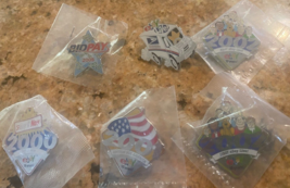 EBAY PIN 2000 to 2005 eBay Live! USPS Post Office Truck and bid pay plus - $187.21 MXN