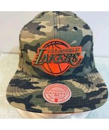 Lakers Los Angeles Mitchell &amp; Ness Camo Collection SnapBack Hat - £22.29 GBP