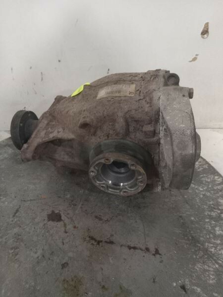 Carrier Xi AWD Rear Manual Transmission 3.46 Ratio Fits 08-10 BMW 528i 710678   Item image 6