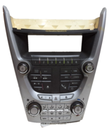 10 11 Chevrolet equinox AM/FM CD heater AC control panel 20906747 - $1,011.30 MXN