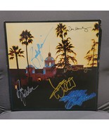 Eagles signed lp Hotel California, 5 members, Original, Vintage, Great G... - $6,747.43 MXN