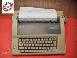 Smith Corona Spellmate 700 Portable Electronic Dictionary Typewriter - £132.38 GBP
