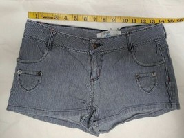 Piper &amp; Blue - Pin Stripe Short Shorts! Sexy Booty! Size 3 - FREE SHIPPI... - £9.89 GBP