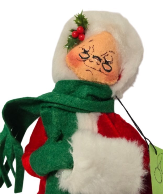 Annalee Mobilitee Dolls 1963 Vintage Mrs Claus Eyes Closed with  Muff - NWT Item image 7