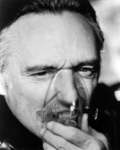 Dennis Hopper Blue Velvet 8X10 Photo Oxygen Mask - $9.75