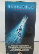 Leviathan, Richard Crenna, Amanda Pays, Daniel Stern, Peter Weller VHS Movie - £8.48 GBP