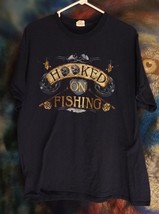 Hooked on Fishing T-shirt Shirt Navy Blue Gildan 100% Cotton Size Large - £9.59 GBP