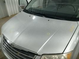 Hood Fits 08-10 TOWN &amp; COUNTRY 104860990 - $5,559.86 MXN