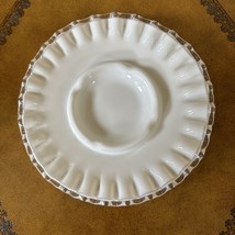 Vintage FENTON silver crest White milk glass ashtray Collectible - $330.31 MXN