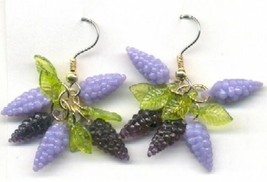 Funky GRAPES EARRINGS Vintage Beads Wine Tasting Novelty Fun Food Charms Jewelry - £6.25 GBP