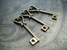 6 Skeleton Key Charms Antique Bronze Tone Heart Steampunk Supplies 2 Sided 25mm - £1.49 GBP