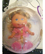 Cabbage Patch Lil Sprouts Doll in Ornament Iris Yasmin, Blonde - $21.95