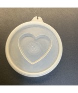 Tupperware Jello Mold Insert Heart #631-9 - $4.46