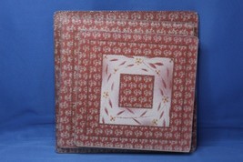 Temptation Hot Plate Trivets in Old World Red set of 3 squares - £8.26 GBP