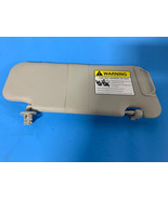 2014 2015 2016 MAZDA 6 FRONT RIGHT PASSENGER SIDE SUNVISOR SUN VISOR OEM - $684.17 MXN