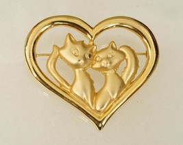 Vintage Costume Jewelry Gold Tone DANECRAFT Persian Cat Couple Heart Brooch Pin - $22.76