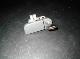 1994 1995 1996 1997 HONDA ACCORD GLOVE BOX LATCH LOCK GRAY - $313.71 MXN