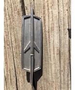 GM OLDSMOBILE EMBLEM BADGE METAL 1965 Oldsmobile Tail Gate Wagon Vista C... - $943.49 MXN
