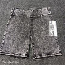 NWT Almost Famous Super High Rise Biker Shorts Women Medium Black Stone ... - $317.33 MXN