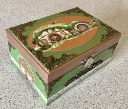 Tolkien Inspired Hobbit Wooden Trinket Box -Style 2 - £9.82 GBP