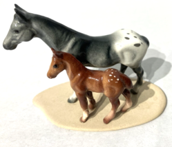 Hagen-Renaker Mini #2011-1 APPALOOSA &amp; COLT on Base - £38.69 GBP