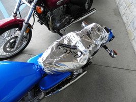 CoolAss Medium Heat Reflective Waterproof Motorcycle Seat Cover - £32.85 GBP