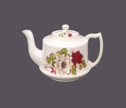 James Kent Old Foley four-cup teapot made in England. Red rose, chrysanthemums. - £59.00 GBP