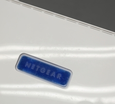 Netgear JNR3210 N300 Wireless Gigabit Router image 3
