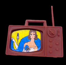 Vintage Barbie Holdin Hands TV Television Set Brown 1971 / 1972 Holding ... - $19.53