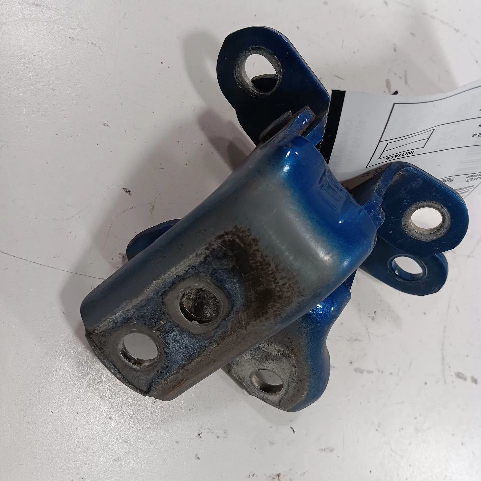 Toyota Prius C Door Hinge Set Left Front Driver  2017 2016 2015 2014 2013 - $34.84 Toyota Prius C Door Hinge Set Left Front Driver  2017 2016 2015 2014 2013 - $34.84