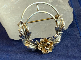 Sterling Silver Beau Floral Brooch 4.25g Fine Jewelry Round Flowers &amp; Le... - £23.69 GBP