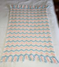 Baby Afghan Handmade Crocheted Chevron Ripple Pre Owned - £8.01 GBP