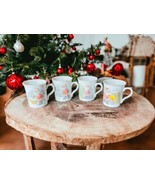 Santa Christmas Tree Reindeer Set Of 4 Vintage Porcelain Coffee Mugs Japan - $443.48 MXN