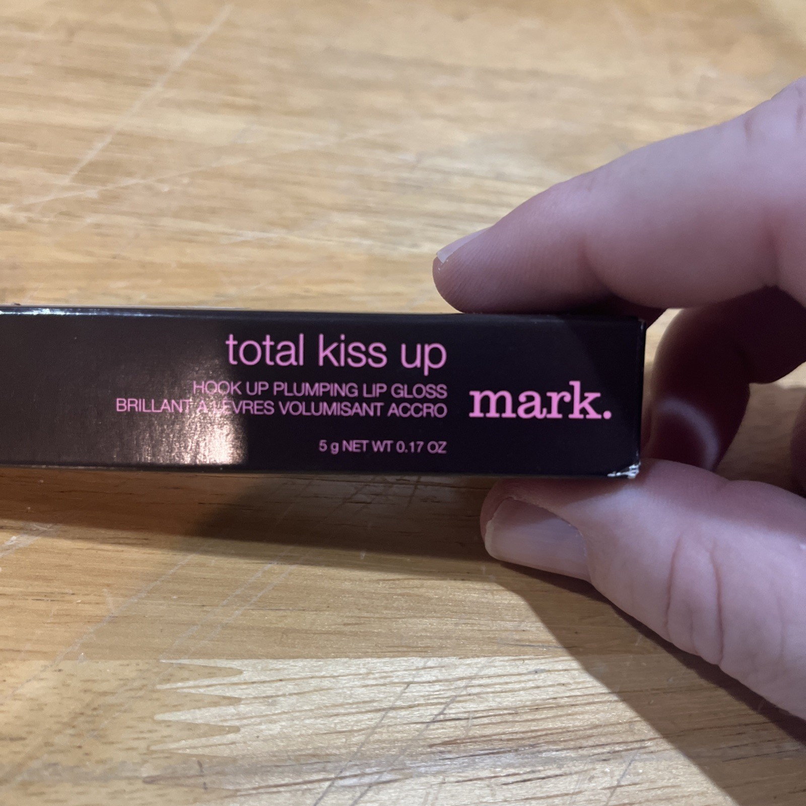 Avon Mark TOTAL KISS UP Hook Up Plumping Lip Gloss NOS Item image 4