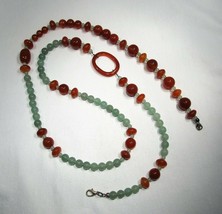 Vintage Bead Necklace Green Red C2785 - £23.05 GBP