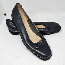 Women&#39;s 8 B Salvatore Ferragamo Boutique Navy Blue Leather Classic Flat ... - $39.95