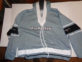 Philadelphia One Hockey 1999 Tournament Hoodie Small, Signed On Back Num... - $18.99